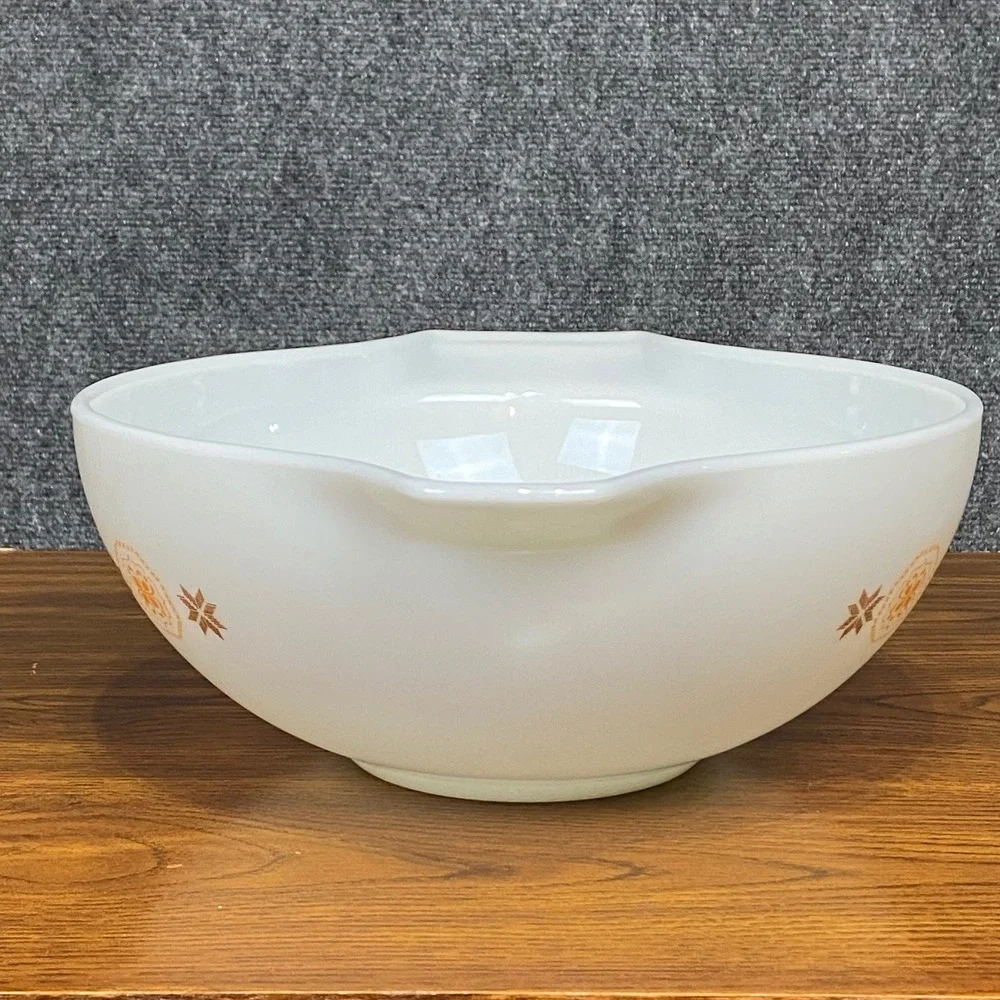 Vintage Pyrex Town & Country Cinderella 444 Mixing Bowl 4 Quart‎ Brown Orange